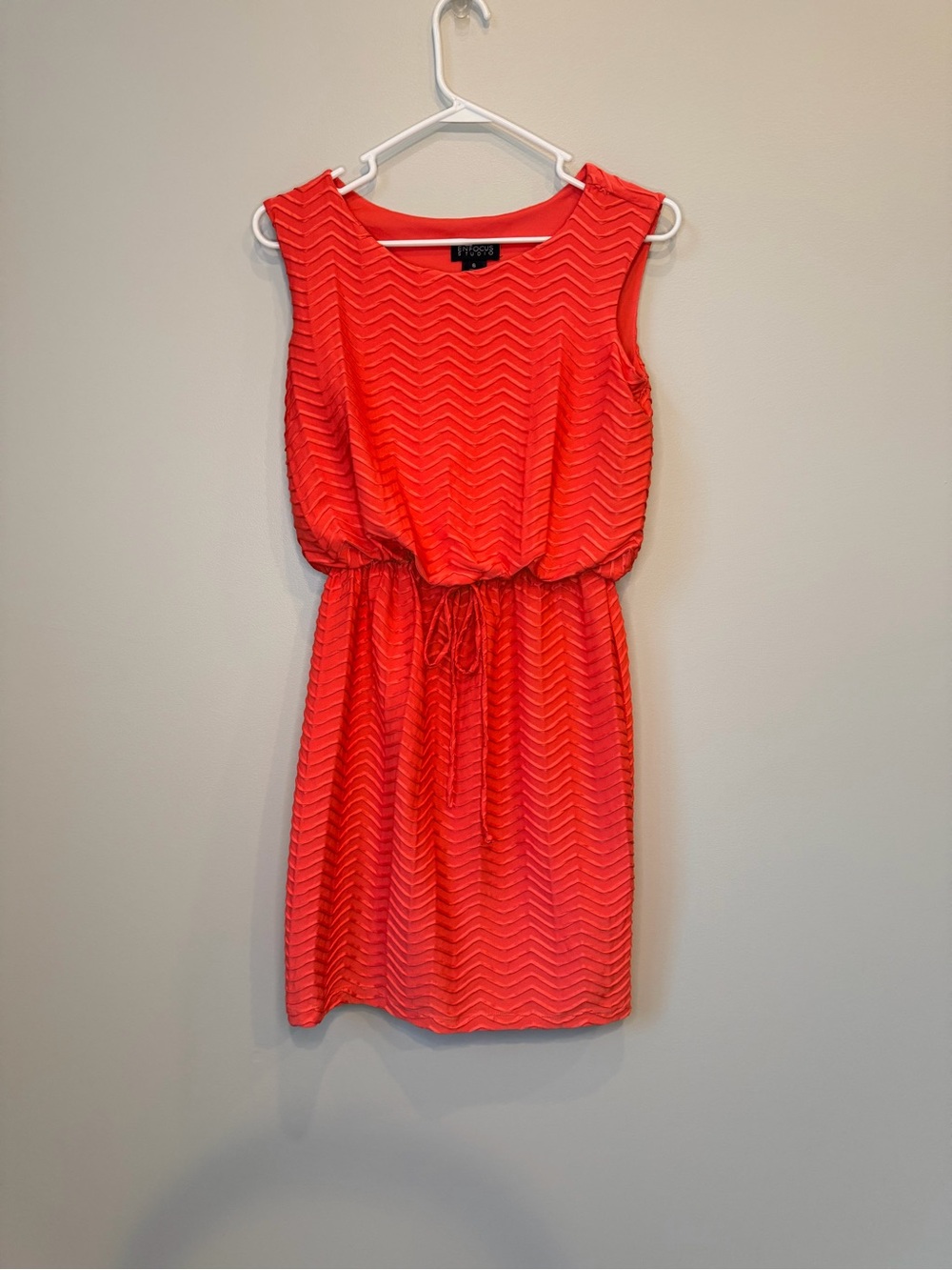 Enfocus Studio Sleeveless Chevron Textured Drawstring Mini Dress Size 6
